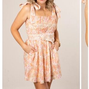 Chic Floral Mini Dress in Pink and Orange